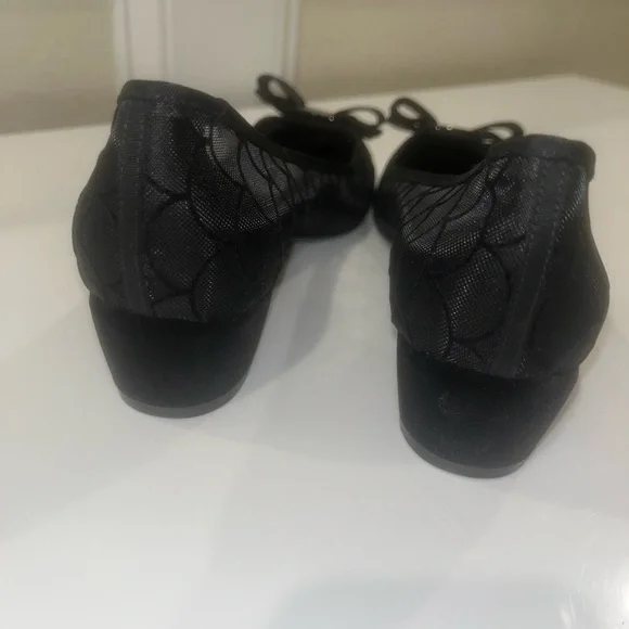 Ferragamo vara mesh bow pump size 7 1/2 nwt - Picture 12 of 16